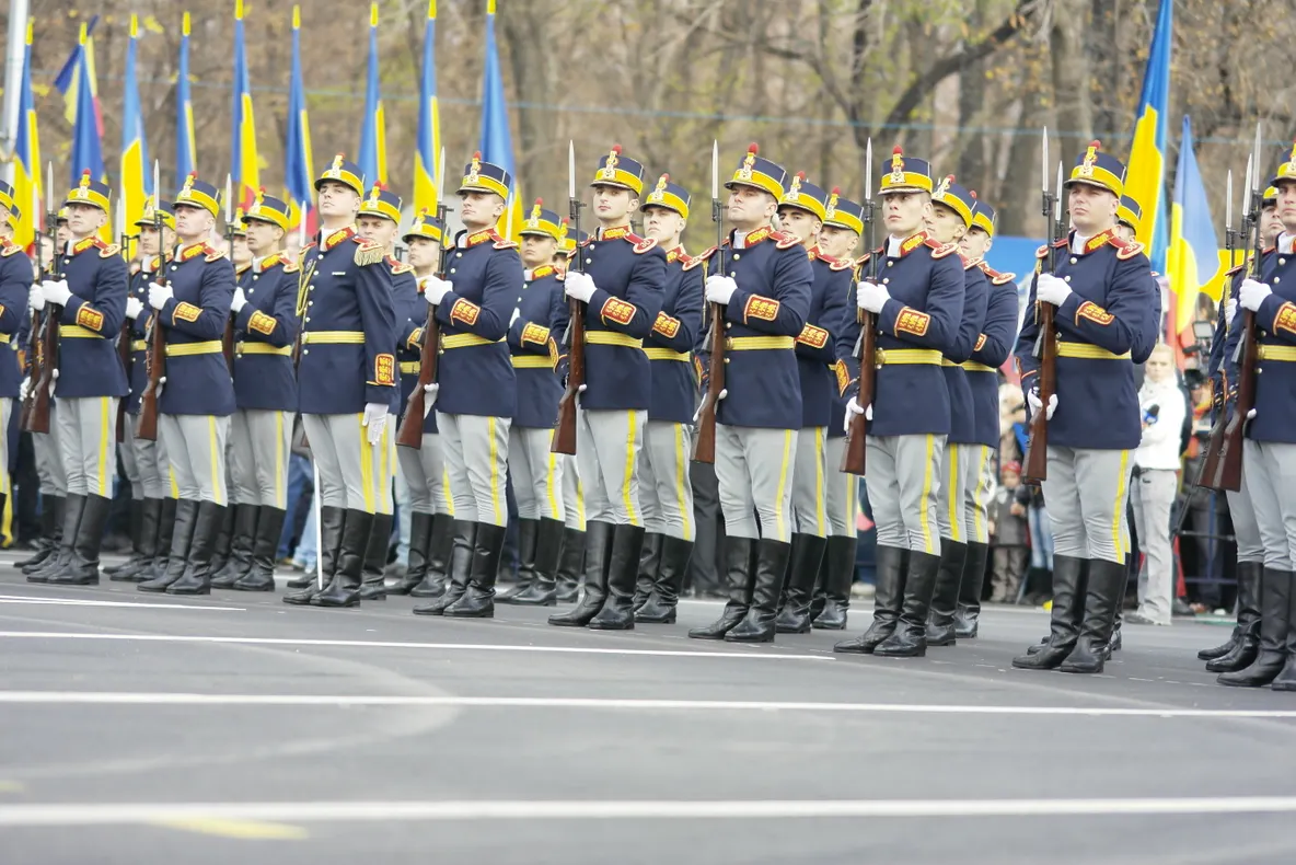 Ce spun Băsescu şi MAPN despre posibilitatea decretării unei mobilizări de RĂZBOI în România