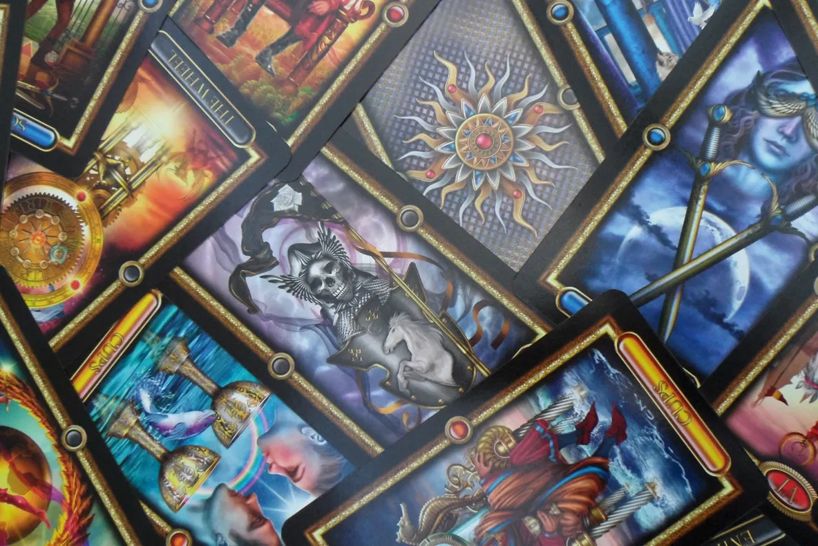  Mesajul zilei pentru vibrația ta - sâmbătă 8 aprilie 2023: Legile spirituale ale relației tale