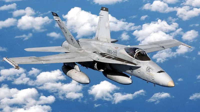 Un avion militar american s-a prăbuşit în Oceanul Pacific, la câteva ore după un incident similar