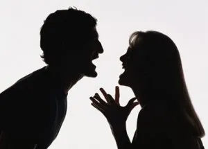 Împăcarea nu va mai exclude răspunderea penală în familie. Lege adoptată de Parlament