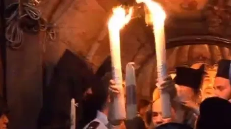 Misterul luminii sfinte de la Ierusalim: Miracol sau farsă?