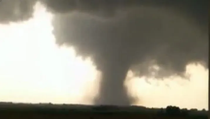 Blestem, sau coincidență. Satul Făcăieni, lovit din nou de tornadă