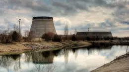 Experţii, despre norul toxic provocat de incendiul de la Cernobâl. Ce să faci în caz de pericol