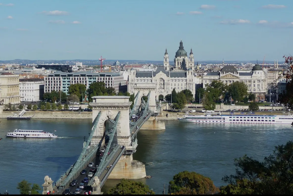 Alertă teroristă în centrul orașului Budapesta