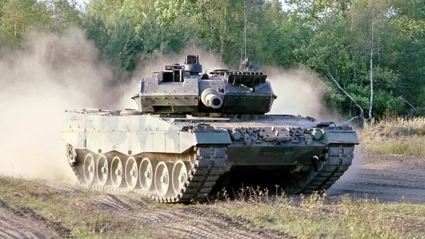 Exerciții militare de amploare în județul Galați. Trageri cu muniție reală și misiuni aeriene cu elicoptere IAR-330 SOCAT
