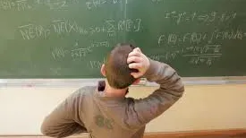 Sindicaliştii din Educaţie nu susţin introducerea camerelor de supraveghere în clase, fără acordul profesorilor şi al părinţilor. Soluția propusă