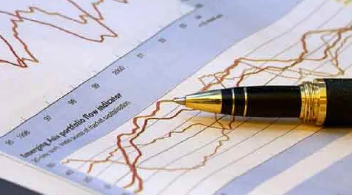 Economistul șef BCR: Anul 2015, nu va fi un an prea grozav. Cum vede acesta evoluţia economiei