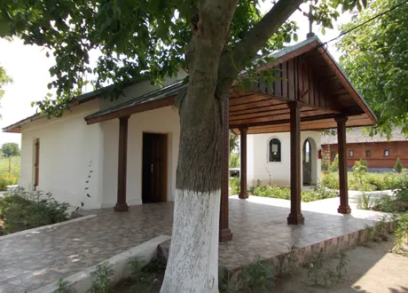 CRUCEA făcătoare de MINUNI. Locul din România în care mulţi bolnavi şi-au găsit vindecarea