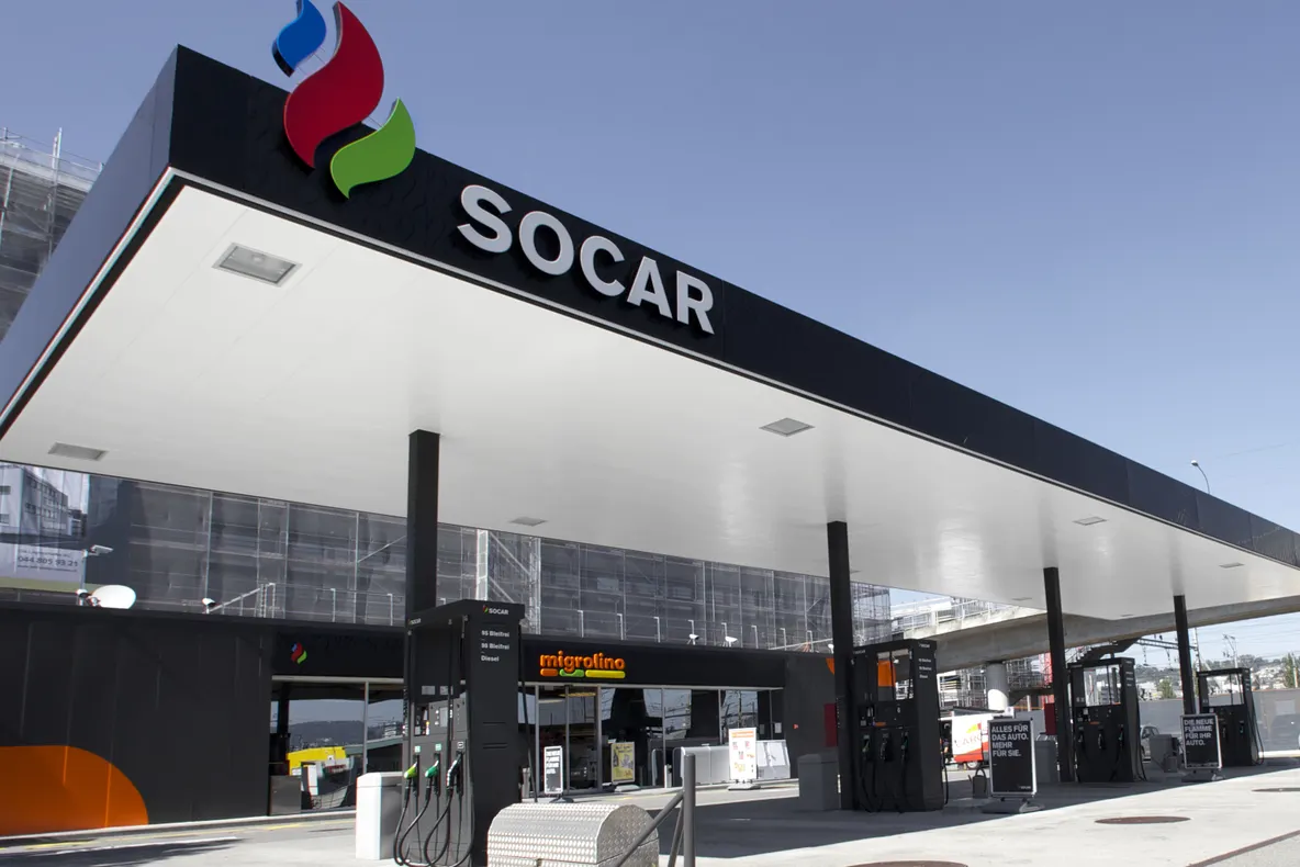 Azerii de la SOCAR vor deschide 4 noi benzinării. Vezi în ce oraşe