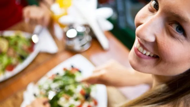 Alimentele au un gust mai bun dacă sunt însoţite de sunete complementare 