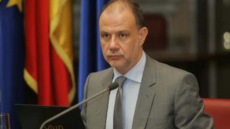 CURS BNR. Ce spaţiu de manevră are BNR pentru noi REDUCERI de dobândă