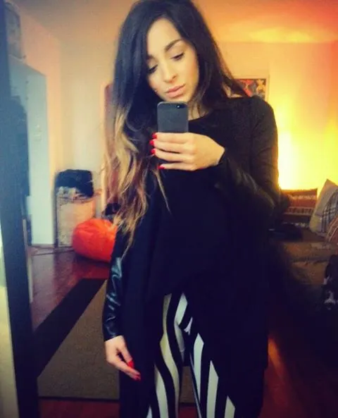 Ruby, goală şi cu un nou look. Fotografia postată pe o reţea de socializare