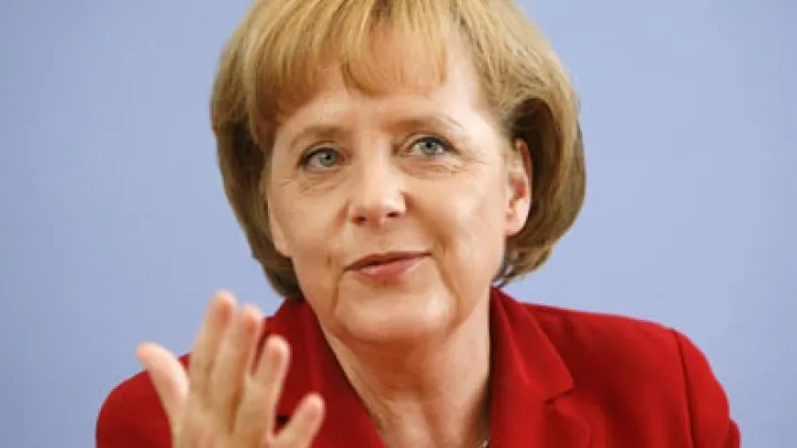 "FUCK THE EU". Merkel consideră "absolut inacceptabile" insultele proferate de Nuland la adresa UE