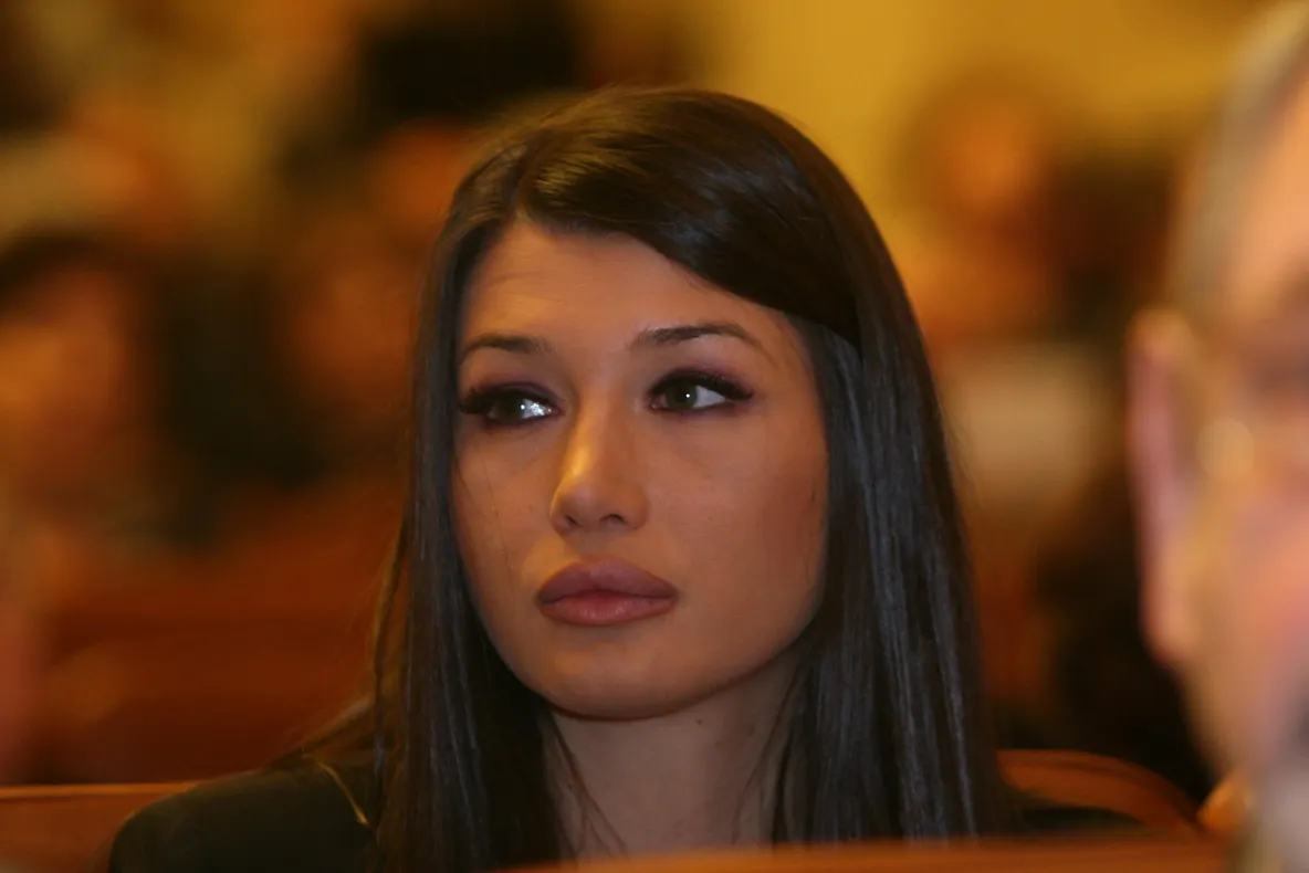 Elena Băsescu: VICTOR PONTA înjură şi jigneşte când nu ştie ce să facă