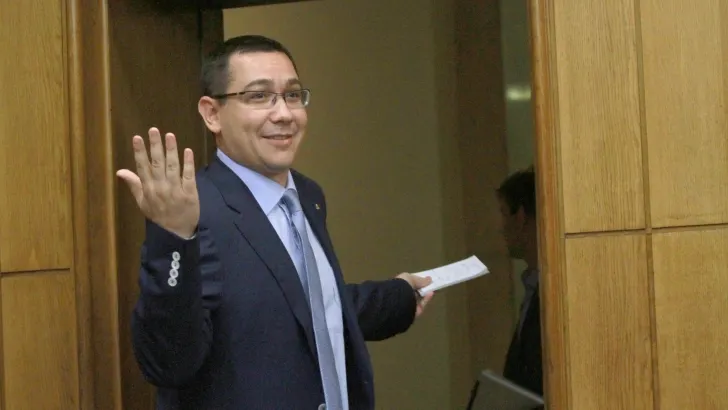 VICTOR PONTA, anchetat de DNA pentru încheierea unor contracte ilegale cu Turceni şi Rovinari