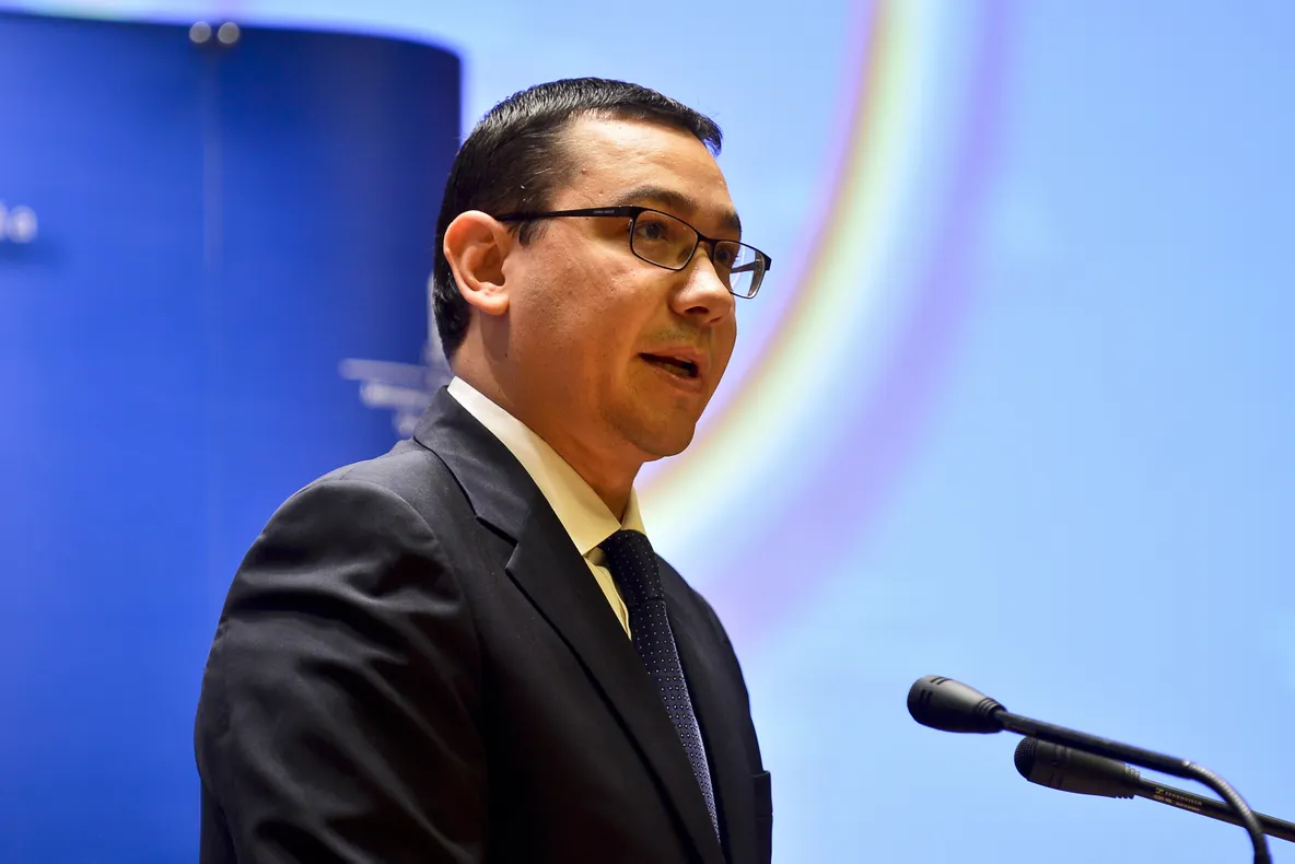 Ponta a vorbit cu Schulz: Brok nu se referea la amprentarea tuturor românilor, reacţia-nefericită