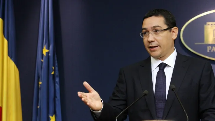 Ponta: Îmi cer scuze pentru "mitocăniile" lui Băsescu la adresa Chişinăului