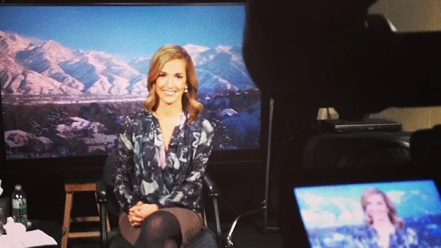 Păţania unei reportere, care a LEŞINAT în DIRECT la TV. Reacţia DE MILIOANE, imediat după