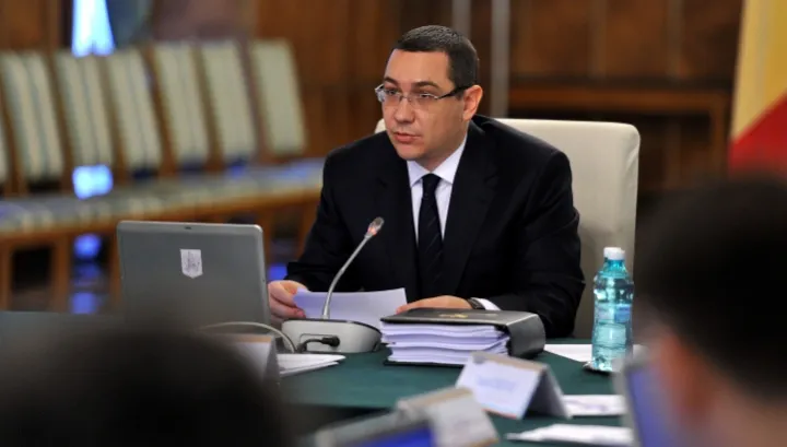 Ponta, la Primăria Capitalei, pentru a vedea dacă Oprescu are nevoie de ajutorul Guvernului