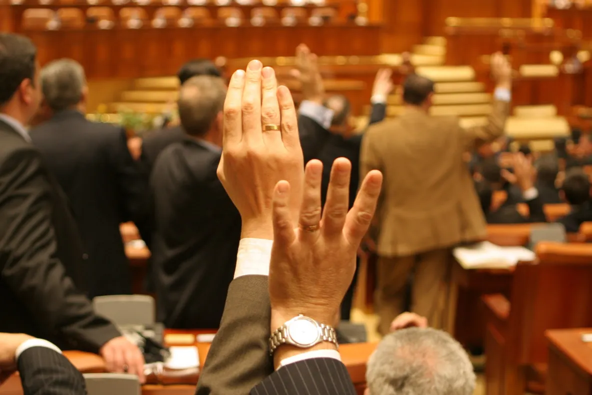 USL vrea VREA VOT PE LISTE pentru deputaţi