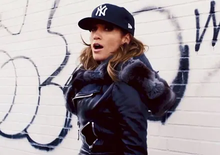 Jennifer Lopez s-a întors de unde a plecat, după 12 ani
