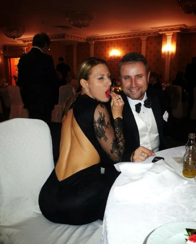 Cătălin Botezatu, REVELION în STRĂINĂTATE, alături de o blondă de 25 de ani