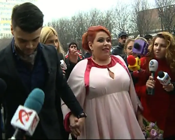 OANA ROMAN, IMAGINI emoţionante de la nuntă 