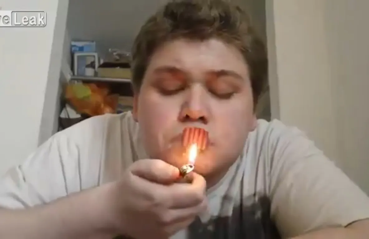 Cel mai stupid mod de a aprinde pocnitori