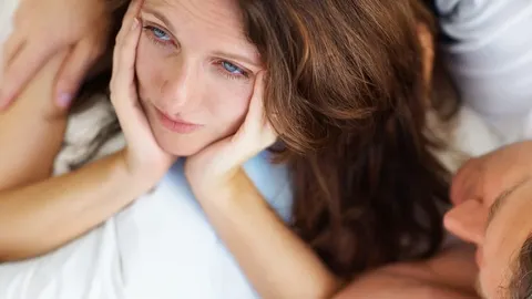 5 lucruri pe care barbatii si le fac cu mana lor si-si deterioreaza viata sexuala