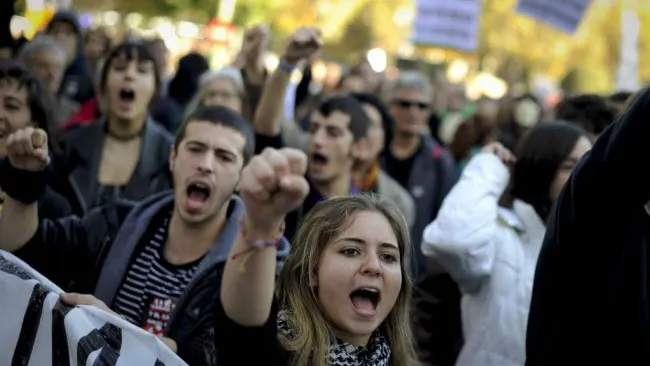 "Aici e BOMBA CU CEAS a Europei", spun cei mai mari economişti ai lumii