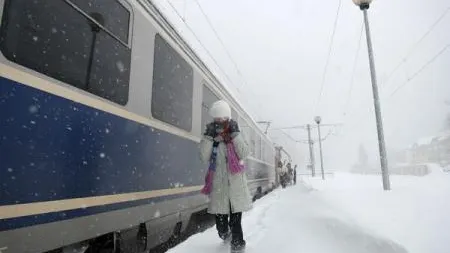 Zece trenuri, blocate pe Valea Prahovei 