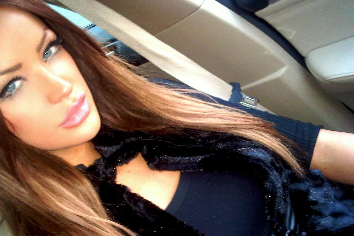 Îţi vine să crezi?! După divorț, Bianca Drăguşanu fuge la mănăstire