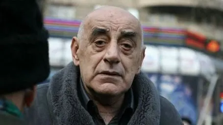 Veste tristă despre VIOREL LIS