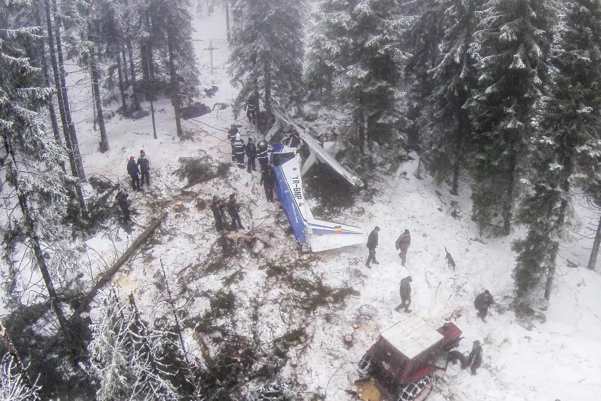 ACCIDENT AVIATIC. Vremea, de vină pentru accidentul din Munţii Apuseni
