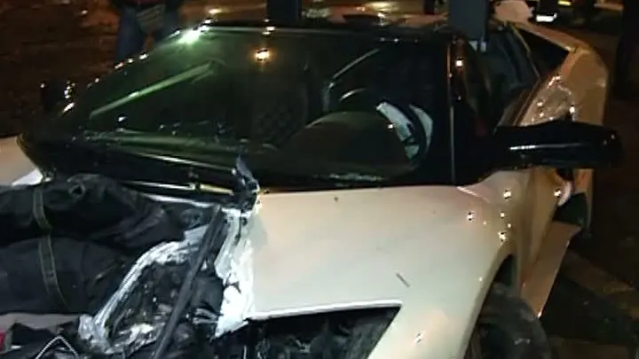ACCIDENT SPECTACULOS în Capitală: Un bolid de peste 200.000 de euro, FĂCUT PRAF