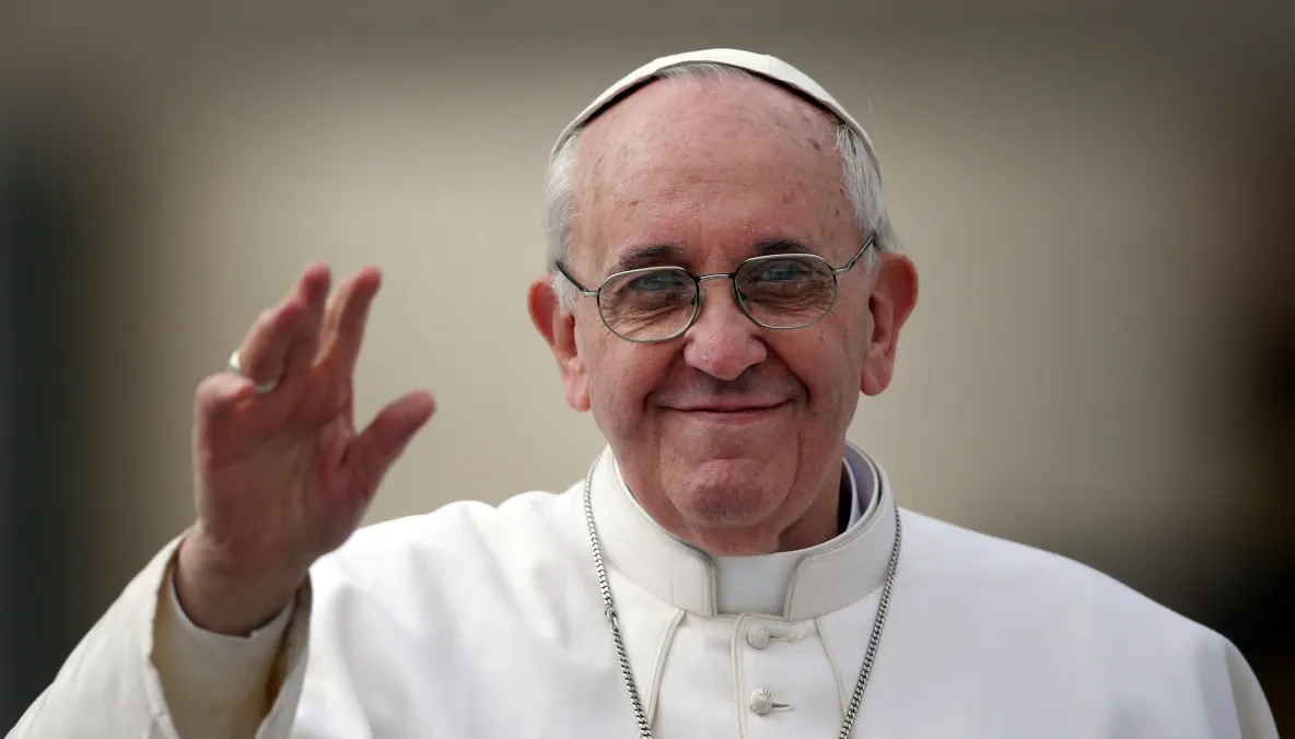 Papa Francisc i-a scris unui român în această dimineaţă