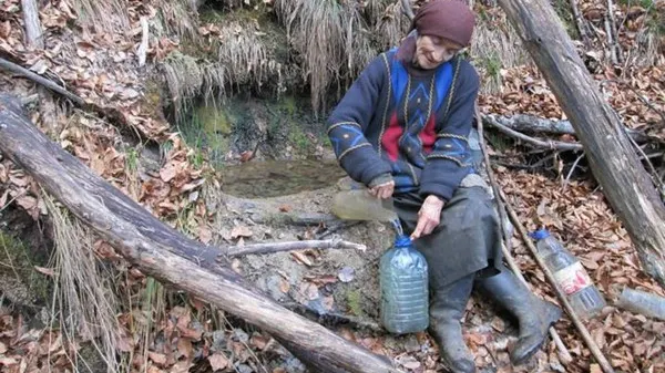 MARIA, femeia care a impresionat România. Trăieşte CA O SFÂNTĂ, în VÂRFUL MUNTELUI 