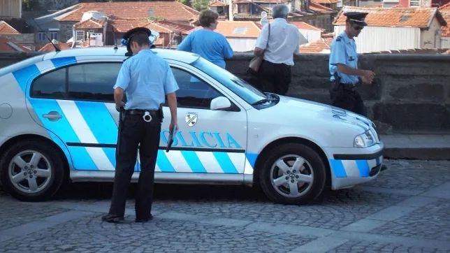 TRAGEDIE ÎN PORTUGALIA: O româncă a fost ÎMPUŞCATĂ MORTAL de iubitul ei