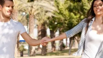 8 scuze jalnice ca sa ramai intr-o relatie proasta