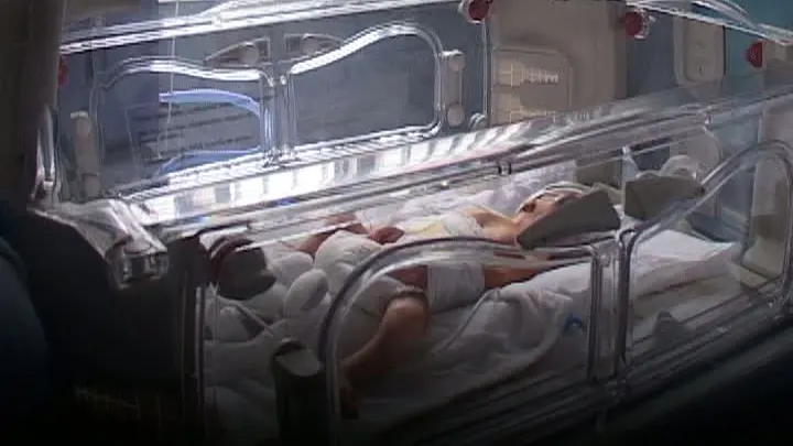 Dramă într-o familie din Gorj. Totul s-a întâmplat la scurt timp după ce fetiţa lor a fost externată