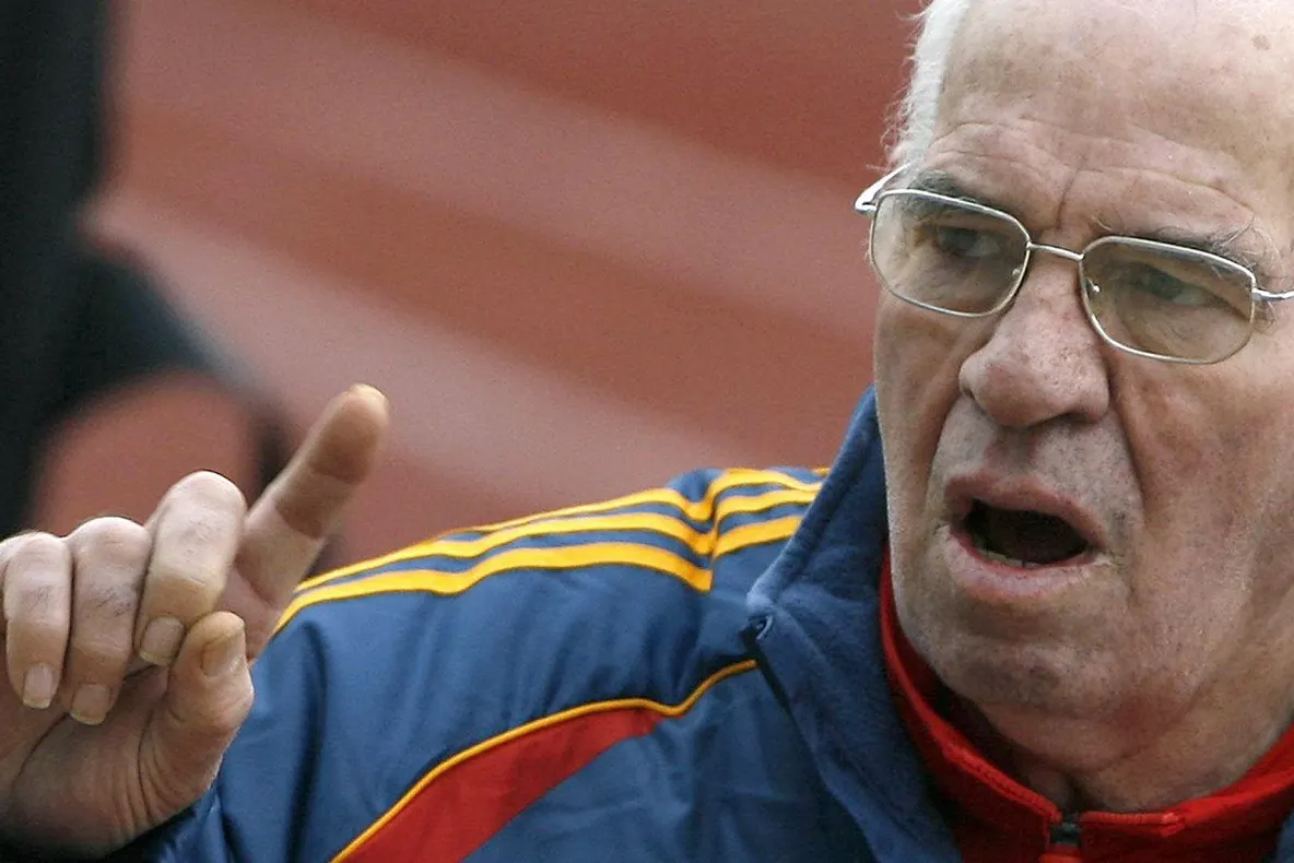 LUIS ARAGONES, fostul selecţioner al Spaniei, a încetat din viaţă