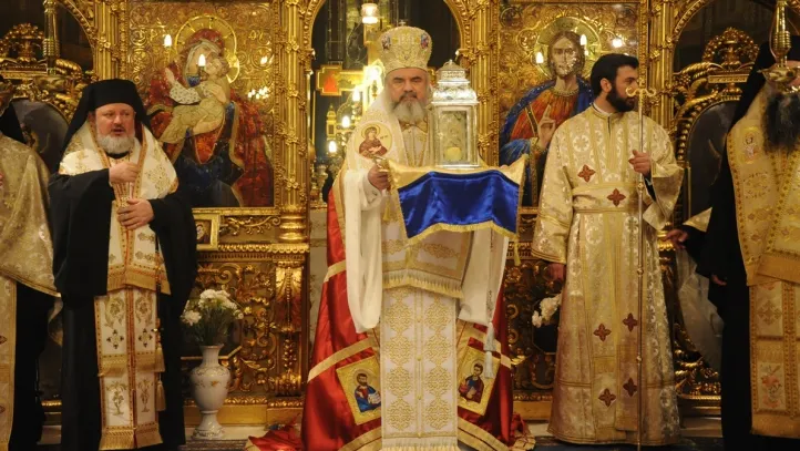 Moaștele Sfântului Gheorghe, donate de arhiepiscopul emerit de Milano, expuse la Constanța