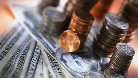 Economia nu răspunde la ordine. Crește datoria externă pe termen scurt