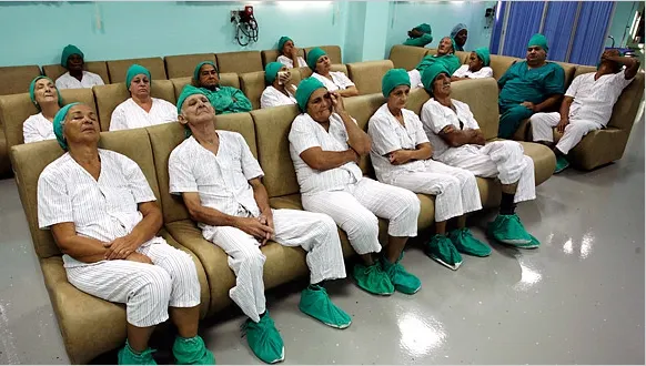 Se poate şi mai rău decât la noi! Cât câştigă un medic în CUBA