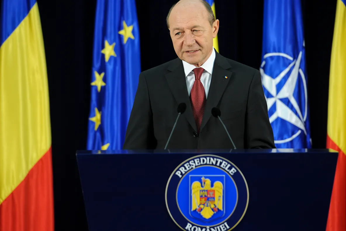 Băsescu: "Acciza la combustibil, suferinţă inutilă pentru populaţie. Este şi un act de sadism"