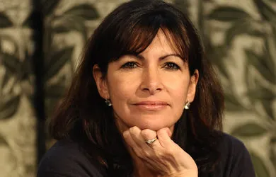 ALEGERI LOCALE, FRANŢA. Socialista Anne Hidalgo - prima femeie care va conduce Parisul
