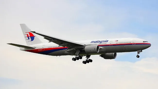 Teorie șocantă în cazul avionului malaezian găsit în Oceanul Indian