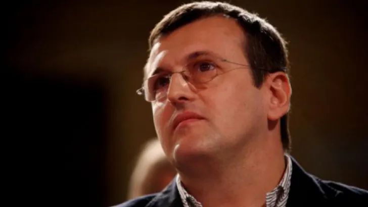 Cristian Preda: Ponta trebuie să-şi depună mandatul; destrămarea USL îl aruncă în afara Constituţiei