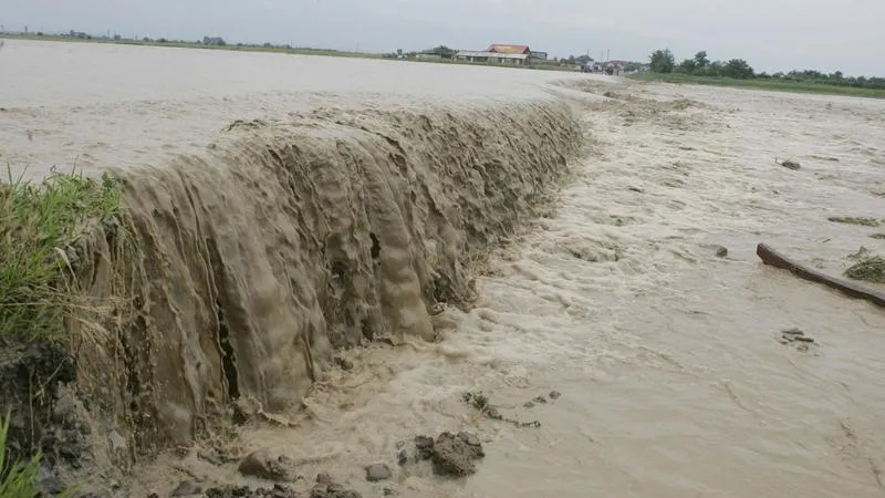 COD GALBEN de INUNDAŢII pentru mai multe râuri din ţară