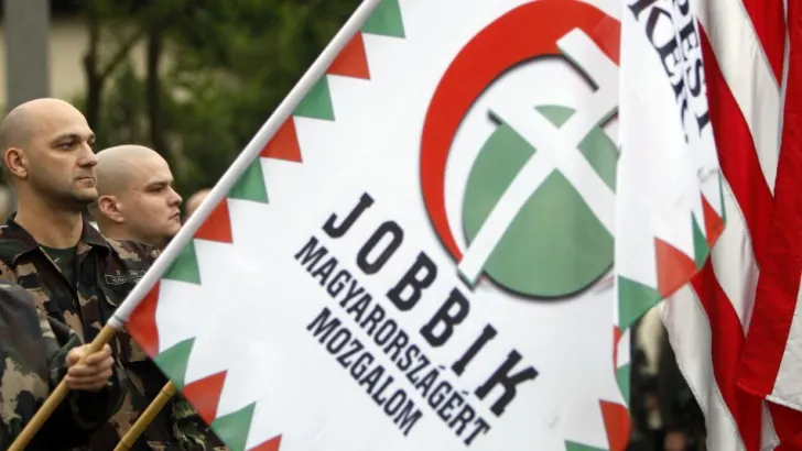 Manifestări de 15 Martie ale "Cercului de prieteni ai JOBBIK", aprobate de autorităţi la Târgu Mureş